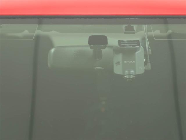 ������̃g���u���̂Ƃ��ɂ����ɗ��h���C�u���R�[�_�[�𑕔����Ă��܂��B���h���C�u���R�[�_�[�ɋL�^�}�́i�r�c�J�[�h���j�͕t�����Ă���܂���B