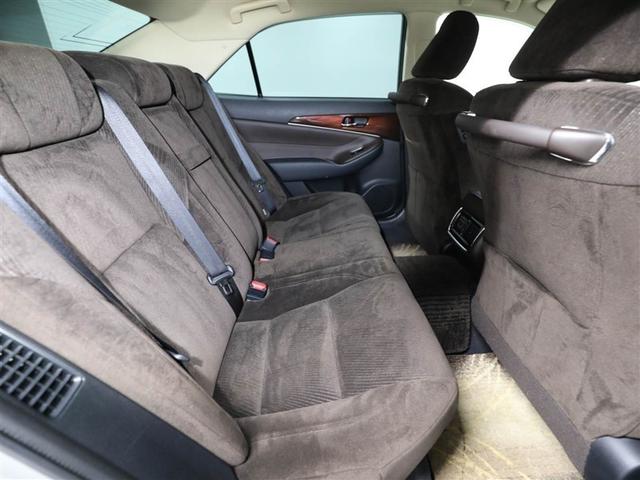 クラウンハイブリッド ロイヤルサルーン　１オーナー車　フルセグテレビ　Ｂカメラ　ＬＥＤヘッドランプ　ＤＶＤ再生機能　盗難防止システム　スマキー　オートクルーズコントロール　電動パワーシート　ＥＳＣ　ＥＴＣ付き　アルミホイール　エアコン　ＰＷ（20枚目）