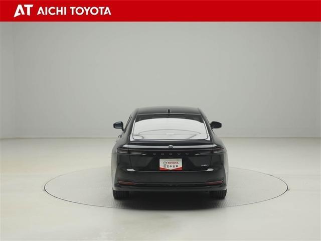 クラウン Ｚ　ムーンルーフ　レザーシート　ＬＥＤヘッドライト　ＴＶ　１オナ　地デジＴＶ　ＡＢＳ　ＡＣ１００Ｖ　パワーシート　バックモニター　スマートキー　ＥＴＣ　ドライブレコーダー　アルミホイール　エアコン（5枚目）