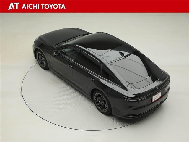 クラウン Ｚ　ムーンルーフ　レザーシート　ＬＥＤヘッドライト　ＴＶ　１オナ　地デジＴＶ　ＡＢＳ　ＡＣ１００Ｖ　パワーシート　バックモニター　スマートキー　ＥＴＣ　ドライブレコーダー　アルミホイール　エアコン（12枚目）