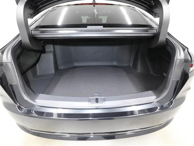 クラウン Ｚ　ムーンルーフ　レザーシート　ＬＥＤヘッドライト　ＴＶ　１オナ　地デジＴＶ　ＡＢＳ　ＡＣ１００Ｖ　パワーシート　バックモニター　スマートキー　ＥＴＣ　ドライブレコーダー　アルミホイール　エアコン（21枚目）