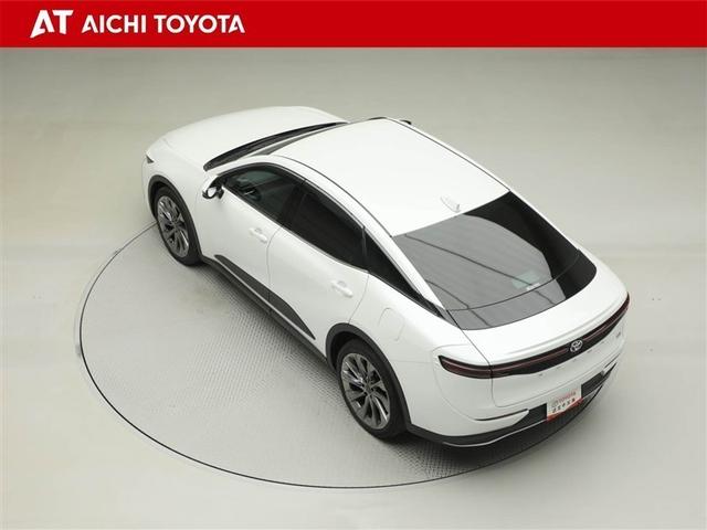 クラウンクロスオーバー Ｇアドバンスド　衝突軽減装置　フルセグテレビ　クルコン　横滑防止装置　ドライブレコーダー　ＬＥＤヘッドライト　Ｂカメラ　Ｐシート　ＥＴＣ　オートエアコン　ＡＣ１００Ｖ電源　１オーナー　ＡＵＸ　エアバッグ　４ＷＤ　ＴＶ（12枚目）