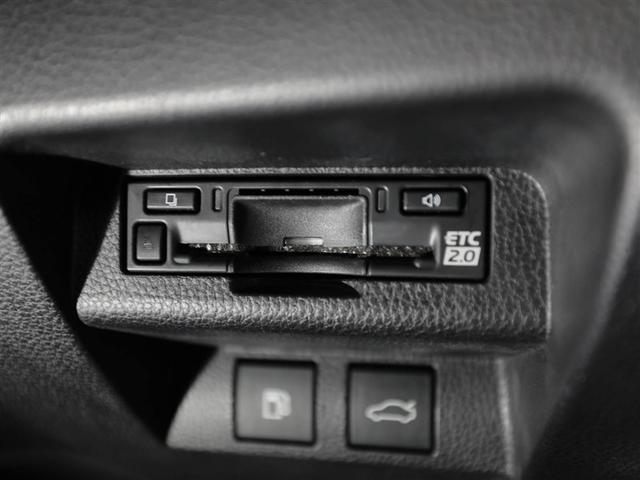 クラウンクロスオーバー Ｇアドバンスド　衝突軽減装置　フルセグテレビ　クルコン　横滑防止装置　ドライブレコーダー　ＬＥＤヘッドライト　Ｂカメラ　Ｐシート　ＥＴＣ　オートエアコン　ＡＣ１００Ｖ電源　１オーナー　ＡＵＸ　エアバッグ　４ＷＤ　ＴＶ（26枚目）