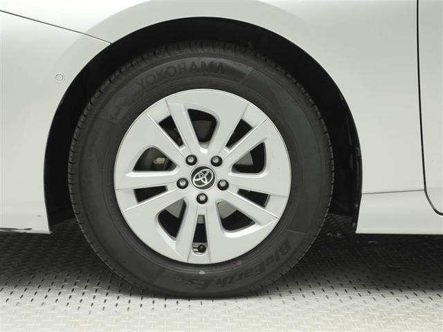 プリウス Ｓセーフティプラス　衝突回避システム　１セグ　Ｂモニター　ドラレコ付き　ＬＥＤライト　クルコン　ＥＴＣ装備　スマートＫＥＹ　ナビＴＶ　イモビライザー　横滑り防止機能　ＰＷ　カーテンエアバッグ　キーレスエントリー　アルミ（30枚目）