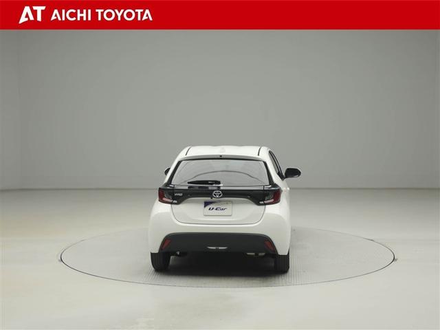 ヤリス Ｘ　ＰＣＳ　スマートキーシステム　元レンタカー　横滑り防止装置付き　ワイヤレスキー　バックガイドモニター　盗難防止　サイドエアバック　エアコン　Ｗエアバッグ　パワーウインドウ　ＥＴＣ付き　パワステ　ナビ（5枚目）