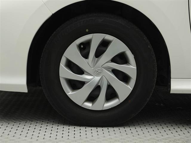 ヤリス Ｘ　ＰＣＳ　スマートキーシステム　元レンタカー　横滑り防止装置付き　ワイヤレスキー　バックガイドモニター　盗難防止　サイドエアバック　エアコン　Ｗエアバッグ　パワーウインドウ　ＥＴＣ付き　パワステ　ナビ（30枚目）