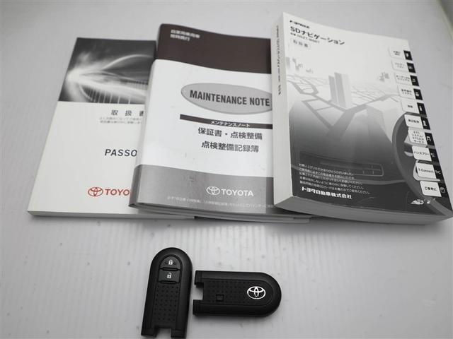 パッソ モーダ　Ｓ　地デジ　Ｂモニ　ｉ－ｓｔｏｐ　スマートキー＆プッシュスタート　キーフリーシステム　横滑防止装置　ＬＥＤライト　ナビＴＶ　１オーナー　ＷエアＢ　パワーウィンドウ　オートエアコン　ＥＴＣ　ＡＢＳ　ＤＶＤ（29枚目）