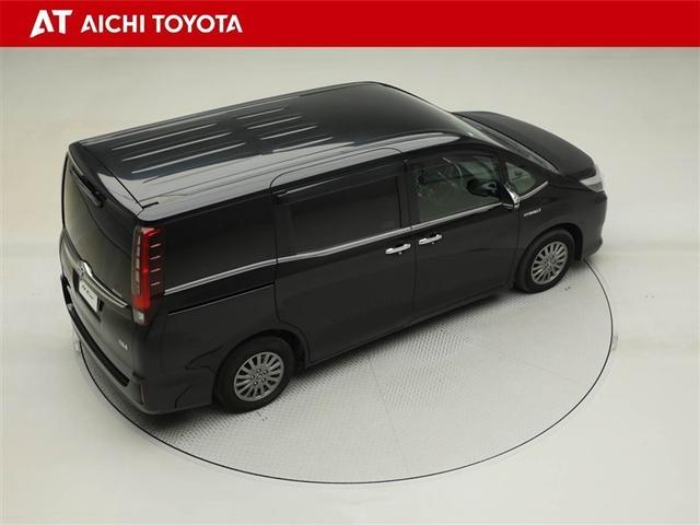 エスクァイア ハイブリッドＧｉ　ブラックテーラード　オートクルーズコントロール　地デジＴＶ　スマートキー　ナビ＆ＴＶ　ＬＥＤヘッド　キーレス　ＥＴＣ　ドラレコ　メモリーナビ　パワーウィンドウ　パワーステアリング　横滑り防止機能　Ｗエアコン　３列シート（14枚目）