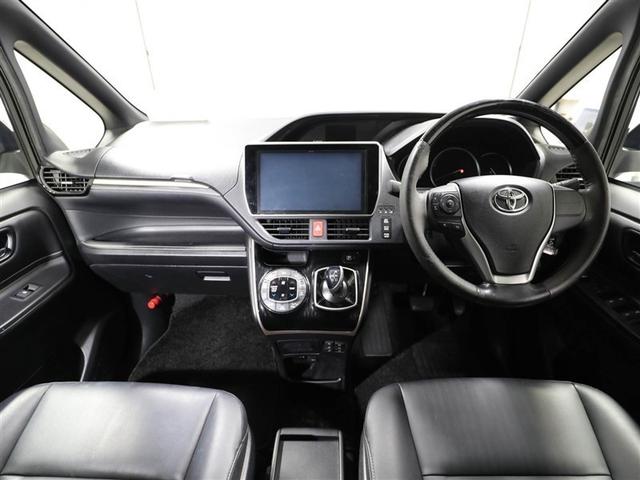 エスクァイア ハイブリッドＧｉ　ブラックテーラード　オートクルーズコントロール　地デジＴＶ　スマートキー　ナビ＆ＴＶ　ＬＥＤヘッド　キーレス　ＥＴＣ　ドラレコ　メモリーナビ　パワーウィンドウ　パワーステアリング　横滑り防止機能　Ｗエアコン　３列シート（18枚目）