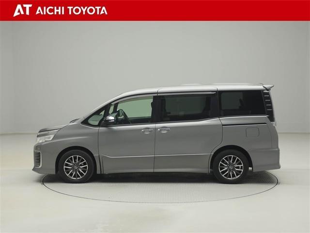 ヴォクシー ZS 煌 地上デジタル 両側パワードア アイドリングストップ車 パワーウィンド 横滑防止 1オーナ DVD可 盗難防止装置 スマートエントリー Bカメラ AUX LEDヘッドライト メモリーナビ 3列シート(3枚目)