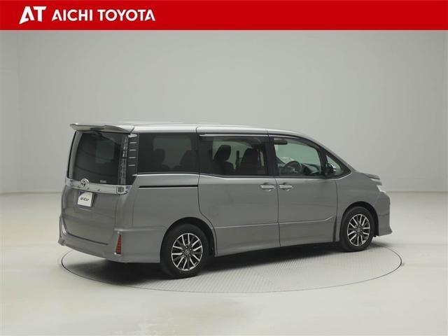 ヴォクシー ZS 煌 地上デジタル 両側パワードア アイドリングストップ車 パワーウィンド 横滑防止 1オーナ DVD可 盗難防止装置 スマートエントリー Bカメラ AUX LEDヘッドライト メモリーナビ 3列シート(6枚目)