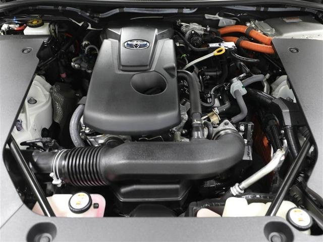 クラウンハイブリッド Ｓ　バックガイドモニター　メモリーナビゲーション　地デジＴＶ　ＥＴＣ車載器　電動シート　ＬＥＤヘッド　イモビライザー　ドラレコ　メディアプレイヤー接続　横滑り防止装置　スマートキー　キーフリー　ナビ＆ＴＶ（25枚目）