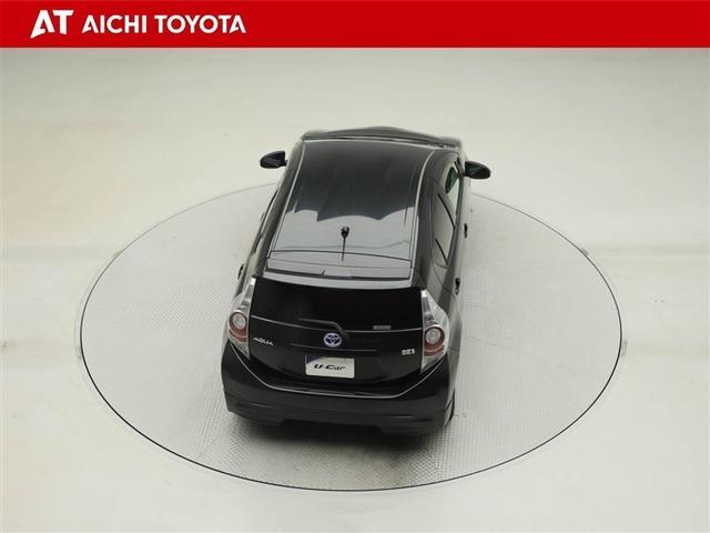 アクア Ｓ　スマートキープッシュスタート　キーレスエントリ　エアロ　フルセグ地デジ　イモビ　ナビ＆ＴＶ　オートエアコン　デュアルエアバック　ＥＳＣ　Ｂカメラ　パワーウィンドウ　ＡＵＸ端子　ＥＴＣ　ＤＶＤ再生可能（13枚目）