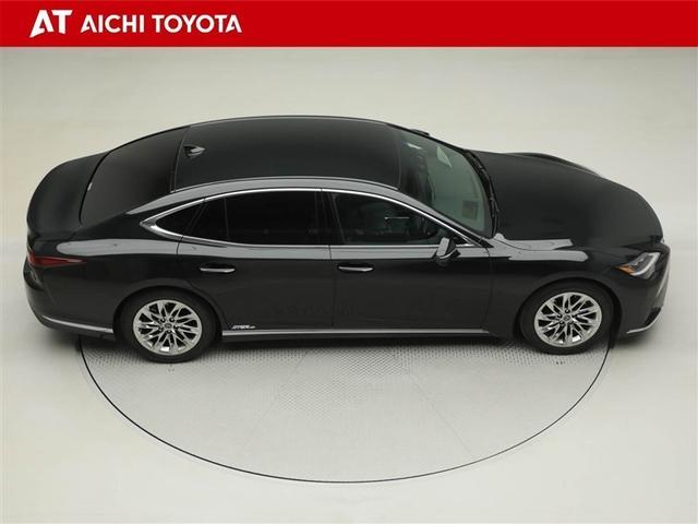 ＬＳ ＬＳ５００ｈ　エグゼクティブ　１００Ｖ電源　衝突軽減装置　ワンオーナー　ＬＥＤライト　フルセグ　レザーシート　エアコン　ミュージックプレイヤー接続可　バックカメラ　ＥＴＣ　オートクルーズコントロール　ＡＷＤ　アルミホイール（15枚目）