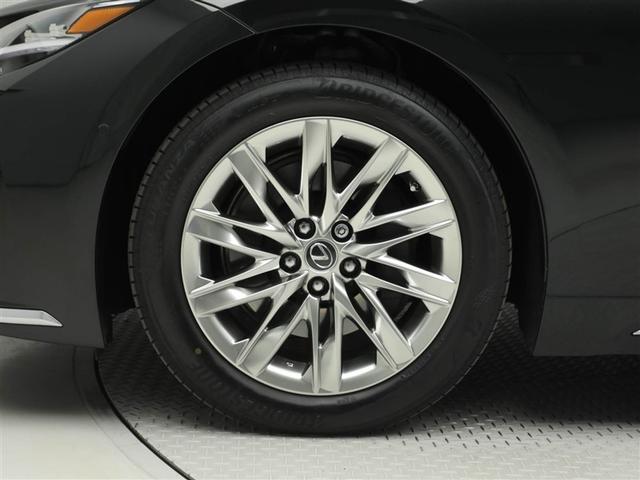 ＬＳ ＬＳ５００ｈ　エグゼクティブ　１００Ｖ電源　衝突軽減装置　ワンオーナー　ＬＥＤライト　フルセグ　レザーシート　エアコン　ミュージックプレイヤー接続可　バックカメラ　ＥＴＣ　オートクルーズコントロール　ＡＷＤ　アルミホイール（31枚目）