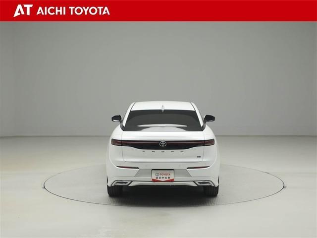 クラウンクロスオーバー ＲＳアドバンスド　衝突回避　オートクルーズコントロール　横滑り防止　フルセグＴＶ　パワーシート　レザーシート　ＬＥＤ　アルミホイール　ＡＣ１００Ｖ　スマートキー　ＡＢＳ　エアロ　ＴＶ　フルオートエアコン　イモビライザー（5枚目）