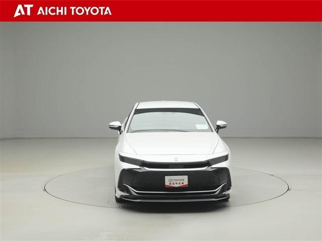 クラウンクロスオーバー ＲＳアドバンスド　衝突回避　オートクルーズコントロール　横滑り防止　フルセグＴＶ　パワーシート　レザーシート　ＬＥＤ　アルミホイール　ＡＣ１００Ｖ　スマートキー　ＡＢＳ　エアロ　ＴＶ　フルオートエアコン　イモビライザー（9枚目）