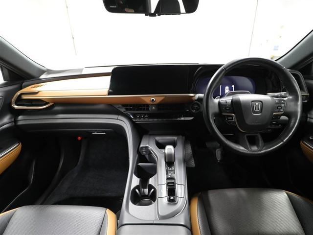 クラウンクロスオーバー ＲＳアドバンスド　衝突回避　オートクルーズコントロール　横滑り防止　フルセグＴＶ　パワーシート　レザーシート　ＬＥＤ　アルミホイール　ＡＣ１００Ｖ　スマートキー　ＡＢＳ　エアロ　ＴＶ　フルオートエアコン　イモビライザー（18枚目）