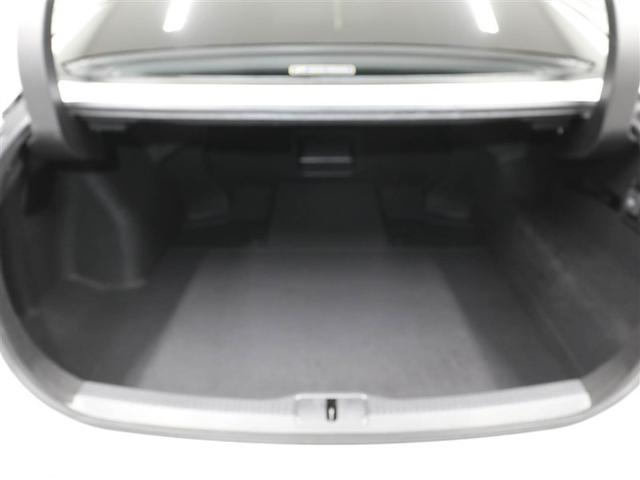 クラウンクロスオーバー ＲＳアドバンスド　衝突回避　オートクルーズコントロール　横滑り防止　フルセグＴＶ　パワーシート　レザーシート　ＬＥＤ　アルミホイール　ＡＣ１００Ｖ　スマートキー　ＡＢＳ　エアロ　ＴＶ　フルオートエアコン　イモビライザー（21枚目）