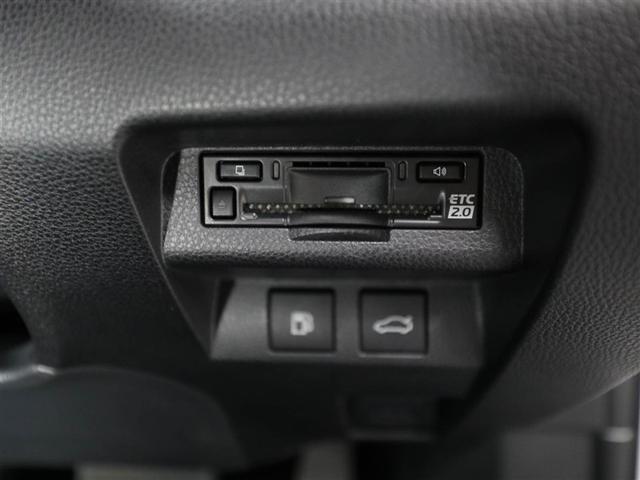 クラウンクロスオーバー ＲＳアドバンスド　衝突回避　オートクルーズコントロール　横滑り防止　フルセグＴＶ　パワーシート　レザーシート　ＬＥＤ　アルミホイール　ＡＣ１００Ｖ　スマートキー　ＡＢＳ　エアロ　ＴＶ　フルオートエアコン　イモビライザー（26枚目）