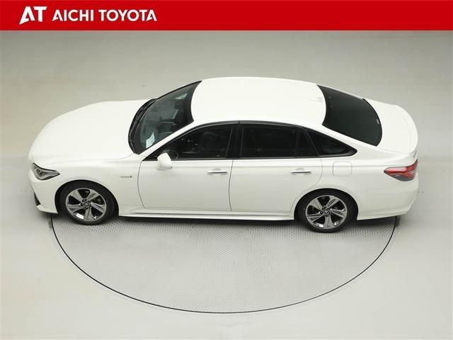 クラウンハイブリッド ＲＳアドバンス　地デジ　衝突被害軽減装置　ワンオーナ　黒革シート　ＬＥＤヘットライト　後カメラ　クルコン　ＡＣ　Ｐシート　エアバッグ　ナビＴＶ　セキュリティーアラーム　１００Ｖ充電　キーフリー　スマートキ　メモリナビ（11枚目）