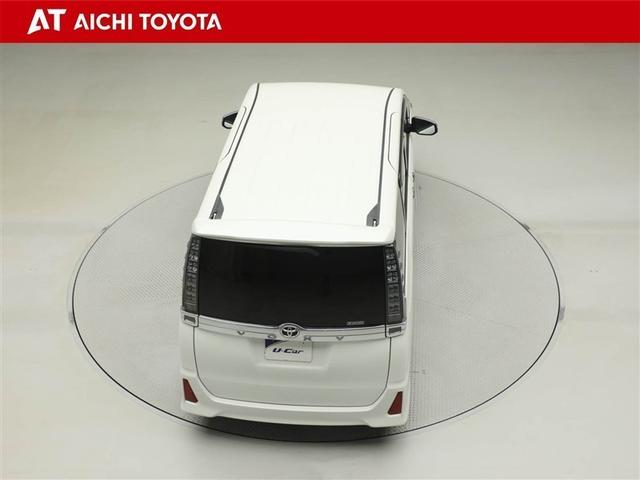 ヴォクシー ＺＳ　煌ＩＩ　スマートキー・プッシュスタート　バックガイドモニター　セキュリティアラーム　両側パワスラドア　１オーナー　ＥＴＣ車載器　地デジテレビ　ＶＳＣ　ＬＥＤライト　助手席エアバック　キーレスエントリー　ＡＣ（13枚目）