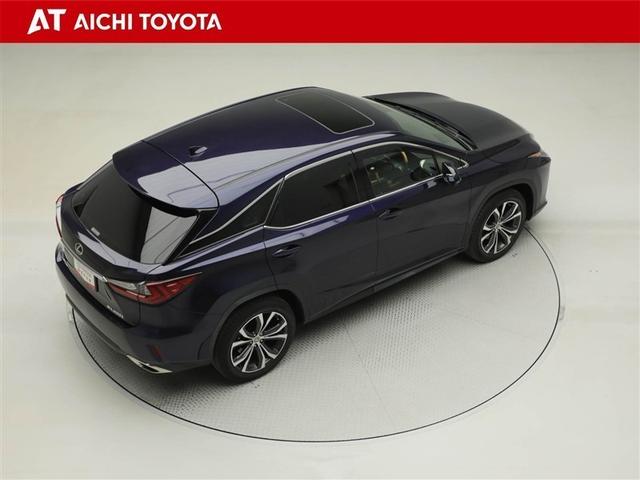 ＲＸ ＲＸ２００ｔ　バージョンＬ　衝突軽減装置　ＡＣ１００Ｖ電源　ワンオーナー車　Ｂカメラ　アイドリングストップ　メモリナビ　本革　Ｐシート　ＤＶＤ　キーレス　ＬＥＤヘッドランプ　エアコン　エアバッグ　アルミホイール　ＡＵＸ　ＥＴＣ（14枚目）