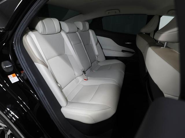 クラウンクロスオーバー Ｇアドバンスド　スマキー　ＬＥＤランプ　ＡＣ１００Ｖ　エアロ　地デジＴＶ　横滑り防止機能　フルオートエアコン　クルーズコントロール　ＡＢＳ　バックモニター　ＥＴＣ　キーレス　Ｐシート　ワンオーナー　ＡＵＸ　エアバッグ（20枚目）