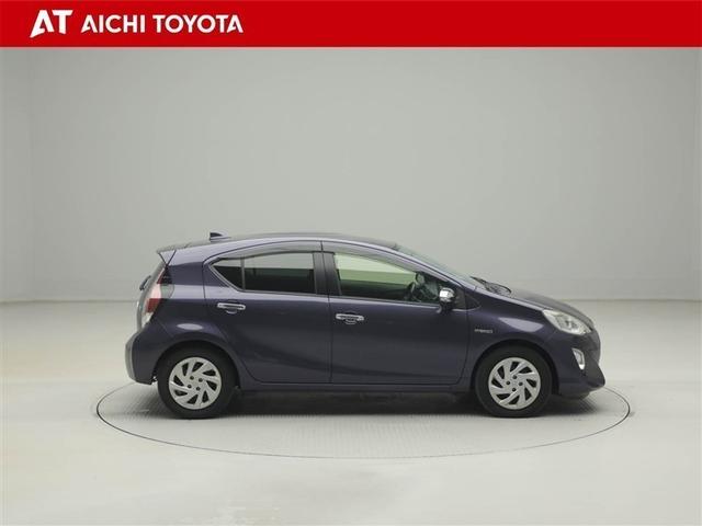 アクア Ｓ　セキュリティー　キーレススタート　両席エアバッグ　スマートキーシステム　バックモニタ　ＡＴエアコン　１オ－ナ－　ＶＳＣ　地デジテレビ　ＬＥＤヘットライト　運転席エアバッグ　ＡＵＸ　パワーウインドー（7枚目）