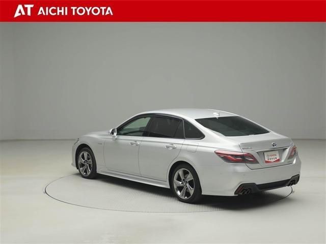 クラウンハイブリッド ＲＳアドバンス　Ｆｏｕｒ　リアカメラ　１００Ｖ電源　オートエアコン　ＬＥＤヘッド　衝突軽減システム　メモリナビ　助手席エアバッグ　横滑防止装置　ＡＢＳ　ナビＴＶ　本革シート　電動シート　サイドエアバッグ　ドライブレコーダー（4枚目）