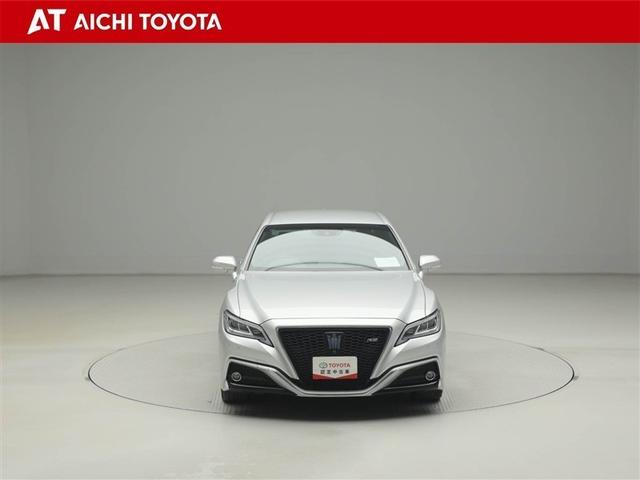 クラウンハイブリッド ＲＳアドバンス　Ｆｏｕｒ　リアカメラ　１００Ｖ電源　オートエアコン　ＬＥＤヘッド　衝突軽減システム　メモリナビ　助手席エアバッグ　横滑防止装置　ＡＢＳ　ナビＴＶ　本革シート　電動シート　サイドエアバッグ　ドライブレコーダー（9枚目）