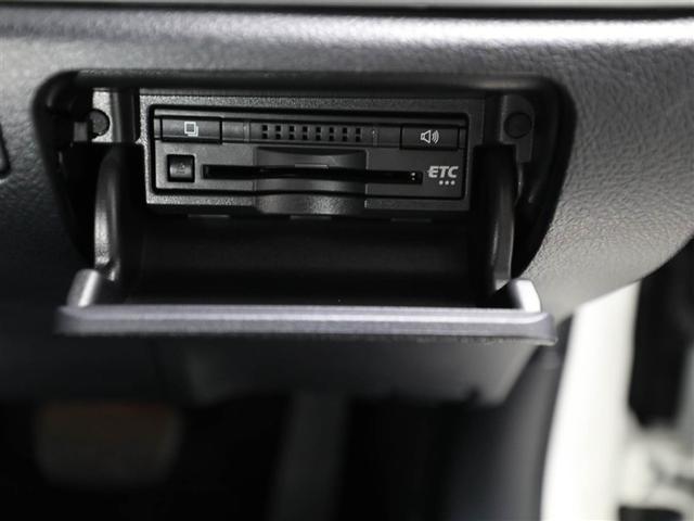 クラウンハイブリッド アスリートＳ　サイドエアバック　メディアプレイヤー接続　メモリーナビゲーション　電動パワーシート　ＡＷ　地デジ　パワーウィンドウ　助手席エアバッグ　ＴＶナビ　オートエアコン　キーフリー　ＶＳＣ　エアバッグ　ＡＢＳ（26枚目）