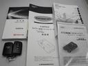 取説・メンテナンスノート・スマートキーの3点セットです。