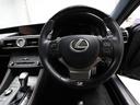 各操作スイッチなどもハンドルから手を放すことなく操作可能で安全運転に支援いたします!
