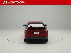 ハイブリッド車を買うならトヨタの『ＴＯＹＯＴＡ認定中古車』！保証は、初度登録年月より起算して１０年間、累計走行距離２０万キロ迄。更に、ロングラン保証が１年付で安心安全です♪ 5