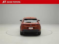 ハイブリッド車を買うならトヨタの『ＴＯＹＯＴＡ認定中古車』！保証は、初度登録年月より起算して１０年間、累計走行距離２０万キロ迄。更に、ロングラン保証が１年付で安心安全です♪ 5