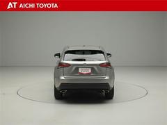 『ＴＯＹＯＴＡ認定中古車』は「まるごとクリーニング」で綺麗な内外装、「車両検査証」はプロによるチェック、買ってからも安心の「ロングラン保証」、３つの安心安全を標準装備したトヨタのブランドＵ-Ｃａｒです 5