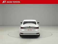 ハイブリッド車を買うならトヨタの『ＴＯＹＯＴＡ認定中古車』！保証は、初度登録年月より起算して１０年間、累計走行距離２０万キロ迄。更に、ロングラン保証が１年付で安心安全です♪ 5