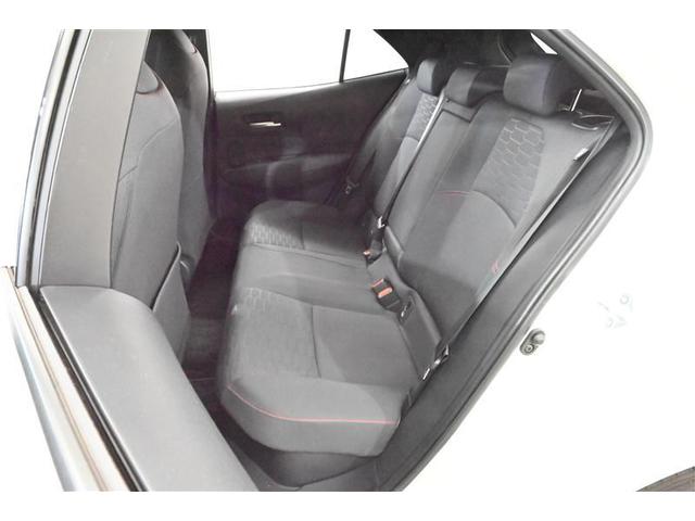 カローラスポーツ ハイブリッドＧ　Ｚ　衝突回避支援システム　カーテンエアバック　ワンオーナー車　クルコン　キーレスエントリー　スマートキ－　デュアルエアバッグ　メモリーナビゲーション　横滑り防止機能　バックガイドモニター　パワーウィンド（13枚目）