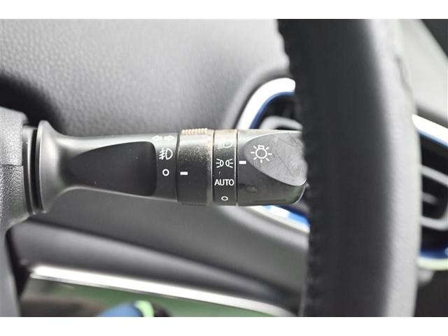 プリウス Ｓツーリングセレクション　レーダーブレーキサポート　フルオートエアコン　デュアルエアバック　バックモニタ－　ＡＷ　イモビ　ハーフレザーシート　ＥＳＣ　パワーウインド　スマキ－　ＥＴＣ車載器　サイドエアバック　フルセグ地デジＴＶ（20枚目）