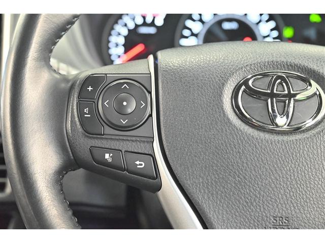 ヴォクシー ZS 煌II スマートキー・プッシュスタート バックガイドモニター セキュリティアラーム 両側パワスラドア ETC車載器 地デジテレビ 記録簿付き VSC LEDライト 助手席エアバック キーレスエントリー AC(18枚目)