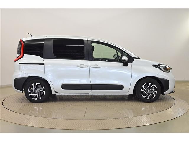 シエンタ ハイブリッドＺ　ＴＳＳ　エアバック　アルミ　キーレスエントリー　ナビＴＶ　イモビライザー　整備記録簿　バックモニター　ＬＥＤヘッドライト　ＥＴＣ車載器　横滑り防止　スマートキー　オートエアコン　サイドエアバッグ（4枚目）