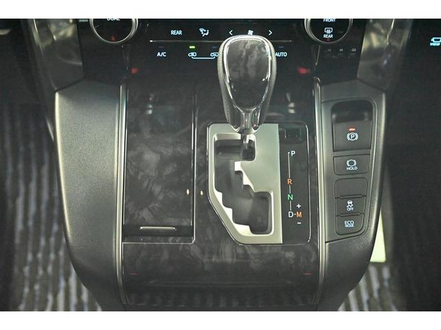 アルファード ２．５Ｓ　両側電動パワースライドドア　サンル－フ　地上デジタル　Ｗエアコン　フルオートエアコン　盗難防止システム　横滑り防止　ＡＷ　クルーズＣ　ナビ＆ＴＶ　パワーステアリング　メモリナビ　ＬＥＤランプ　ＷエアＢ（7枚目）