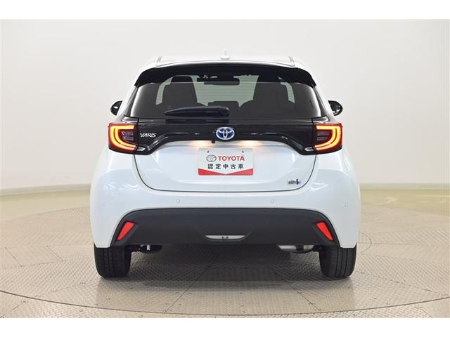 ヤリス ハイブリッドＺ　ＰＣＳ　整備記録簿　Ｂカメラ　ドラレコ付　ナビ付　ＬＥＤランプ　スマキー　ＥＴＣ付き　ＶＳＣ　パワステ　クルコン　カーテンエアバック　キーフリー　ＡＢＳ　イモビ　エアコン　メモリナビ　エアバッグ（3枚目）