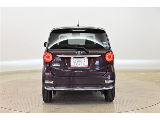 ピクシスジョイ Ｆ　Ｇ　ＳＡＩＩＩ　誤発進抑制機能　盗難防止装置　ＬＥＤヘッドライト　スマートキー　ナビＴＶ　Ｂカメラ　横滑り防止装置　ベンチシート　キーフリー　ＥＴＣ　ワンセグ　アルミホイール　ＡＢＳ　メモリーナビ　オートエアコン（3枚目）