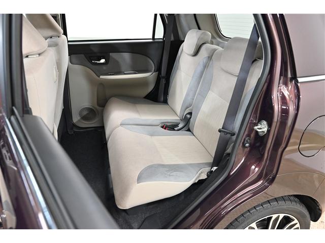 ピクシスジョイ Ｆ　Ｇ　ＳＡＩＩＩ　誤発進抑制機能　盗難防止装置　ＬＥＤヘッドライト　スマートキー　ナビＴＶ　Ｂカメラ　横滑り防止装置　ベンチシート　キーフリー　ＥＴＣ　ワンセグ　アルミホイール　ＡＢＳ　メモリーナビ　オートエアコン（13枚目）