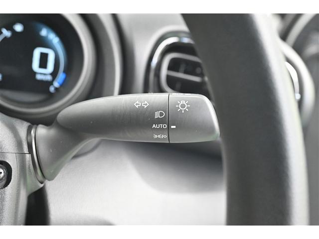 ヤリス Ｇ　カーナビ　点検記録簿　Ｂカメラ　エアコン　スマートキー＆プッシュスタート　ドライブレコーダー　ＬＥＤヘッド　メモリーナビゲーション　イモビ　横滑り防止システム　クルーズＣ　アルミホイール　ＡＢＳ（19枚目）