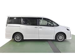 �����Ȥ���������֤�ͥ�줿ǳ����ǽ�����˥ǥ���������ǿ͵��Τ��֤Ǥ��� 4