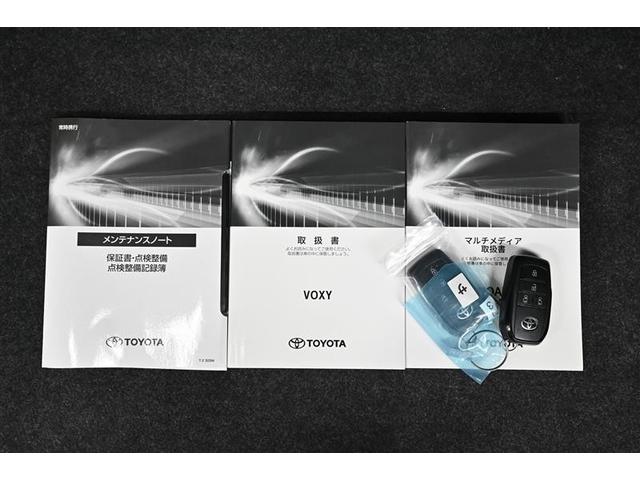 ヴォクシー ハイブリッドＳ－Ｚ　衝突回避システム　ＡＣ　スマートキー＆プッシュスタート　１オーナー　地デジ　アクティブクルーズコントロール　ＰＳ　バックガイドモニター　ＤＶＤ　１００Ｖ充電　キーレス　ＡＢＳ　横滑り防止機能　ＷＡＣ（15枚目）