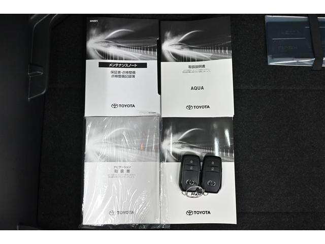 アクア Z LEDヘッドライト スマートキー 100V電源 イモビライザー アルミホイール ドライブレコーダー オートクルーズコントロール 点検記録簿 エアコン ESC ナビ ETC キーレス パワーウインドウ(16枚目)